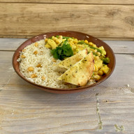 Indiase KipCurry met flatbread en yoghurt munt dip